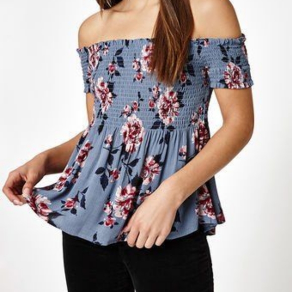 Kendall & Kylie Tops - Kendall & Kylie Smocked Babydoll Top, Sz S